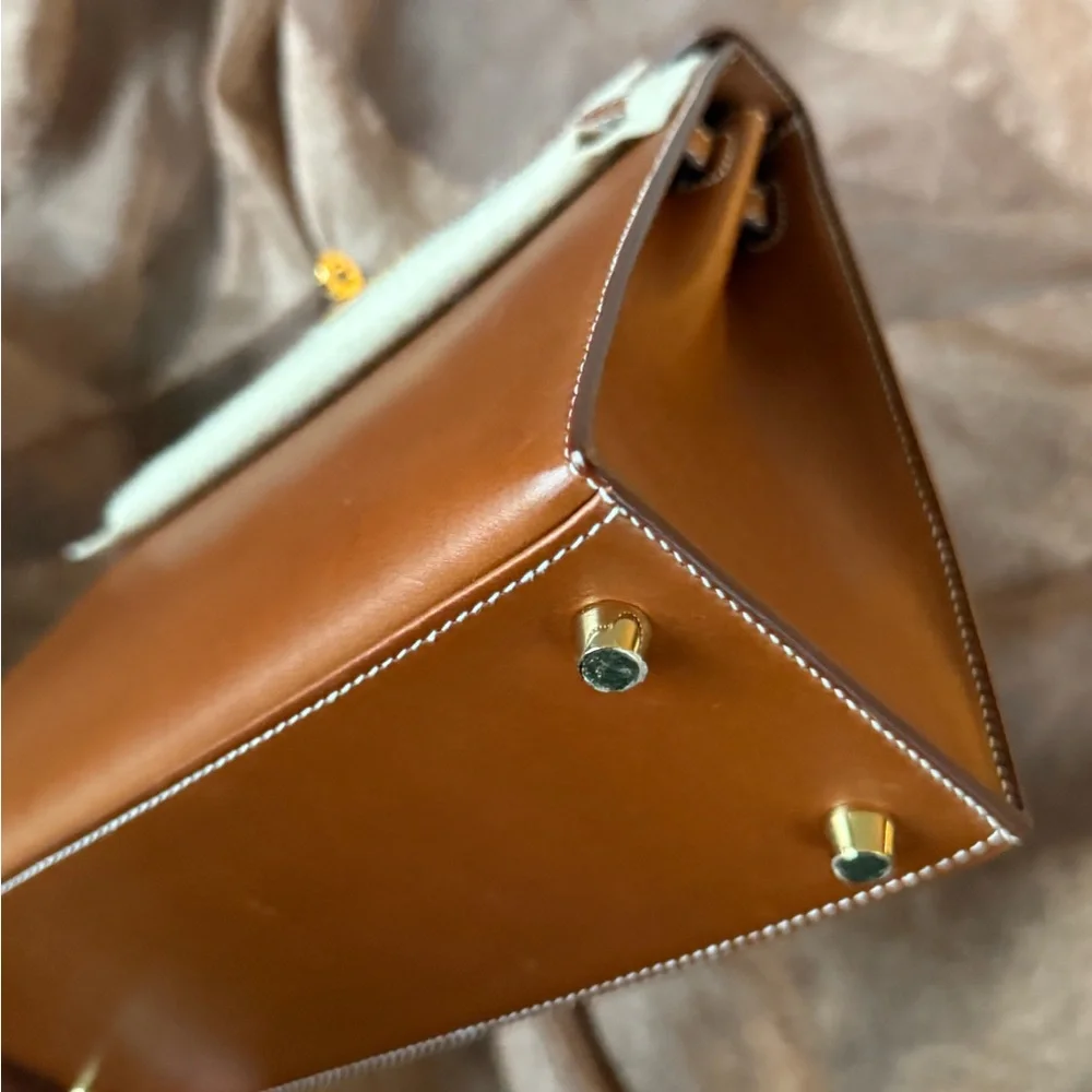 HERMÈS Barénia Fauve Kelly 25 Sellier GHW - Picture 8 of 17